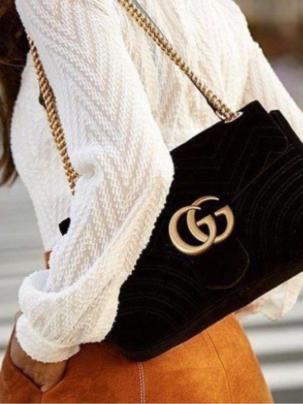Sale!! &88Gucci Black Velvet Shoulder Bag with Gold Double G